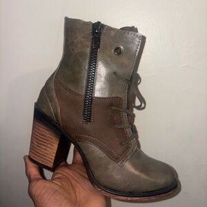 Stylish Brown and Gray Women's Ankle Boots